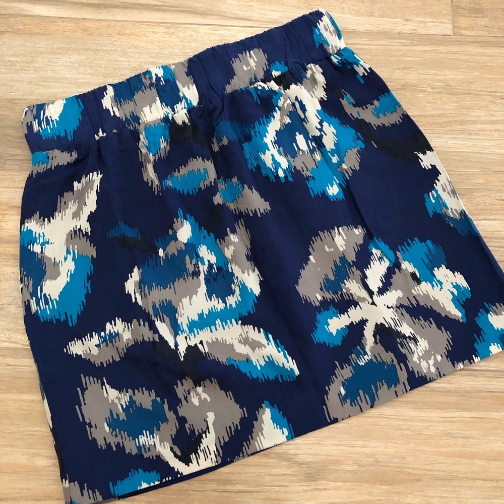 LOFT 100% Silk Skirt Size XS